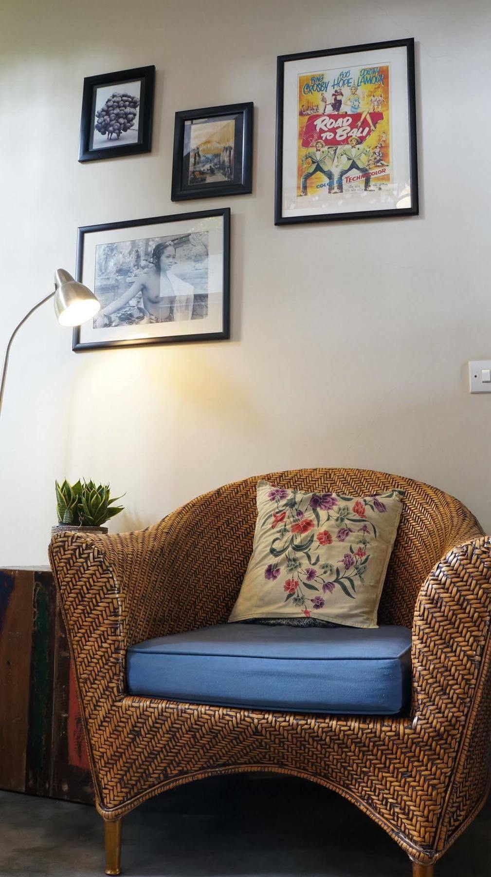 Bread And Jam Hostel