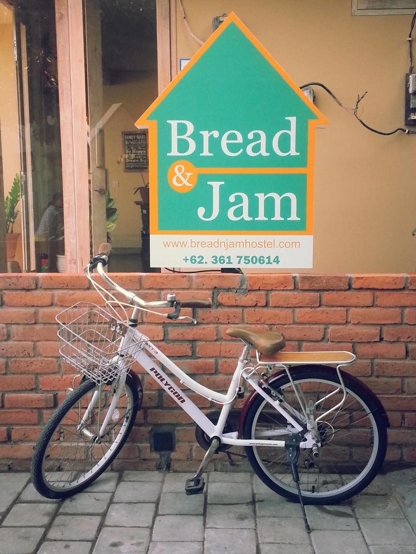 Hostel Bread And Jam